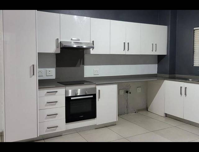 3 BEDROOM APARTMENT FOR SALE IN NORTH RIDING